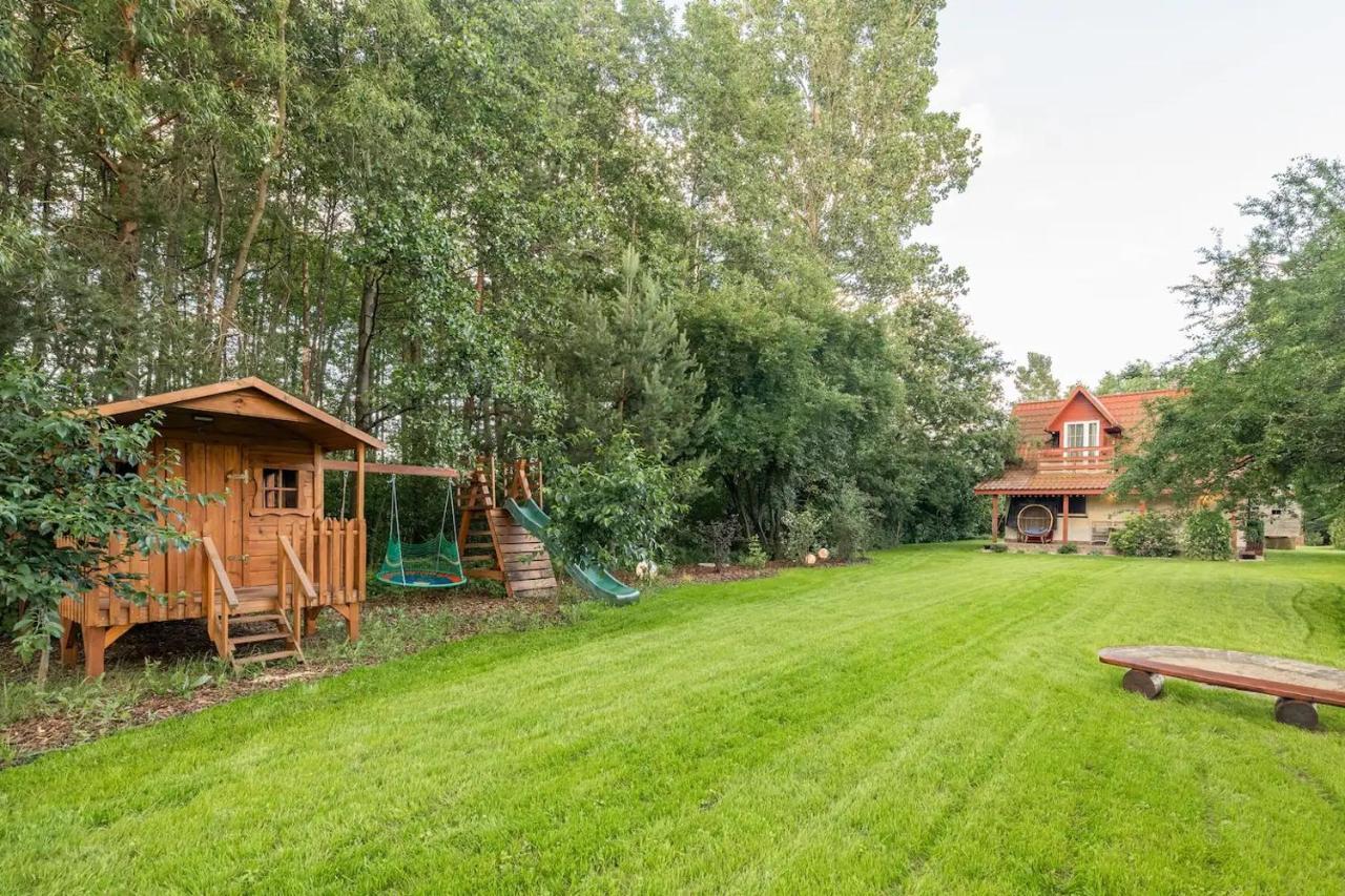 Domek W Lipiencu Razny Nowe Экстерьер фото